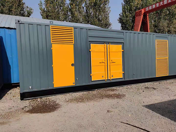 虎门镇300kw 柴油发电机组用多大的空气开关？